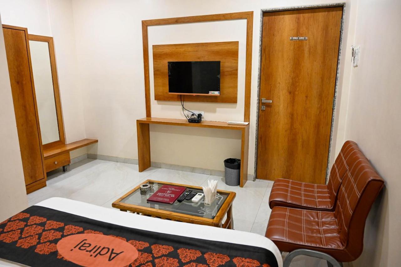 Adiraj Residency 호텔 나비뭄바이 외부 사진