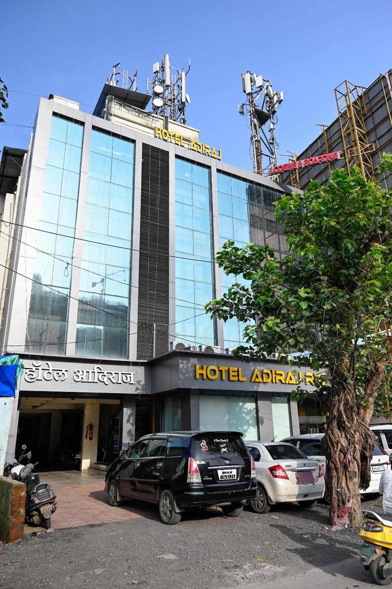 Adiraj Residency 호텔 나비뭄바이 외부 사진