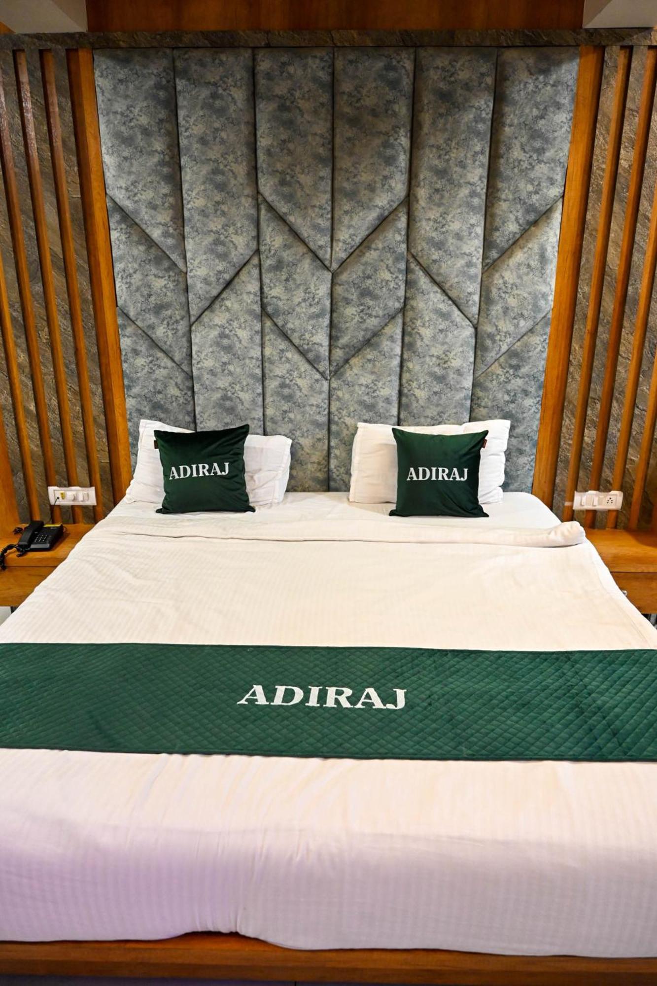 Adiraj Residency 호텔 나비뭄바이 외부 사진